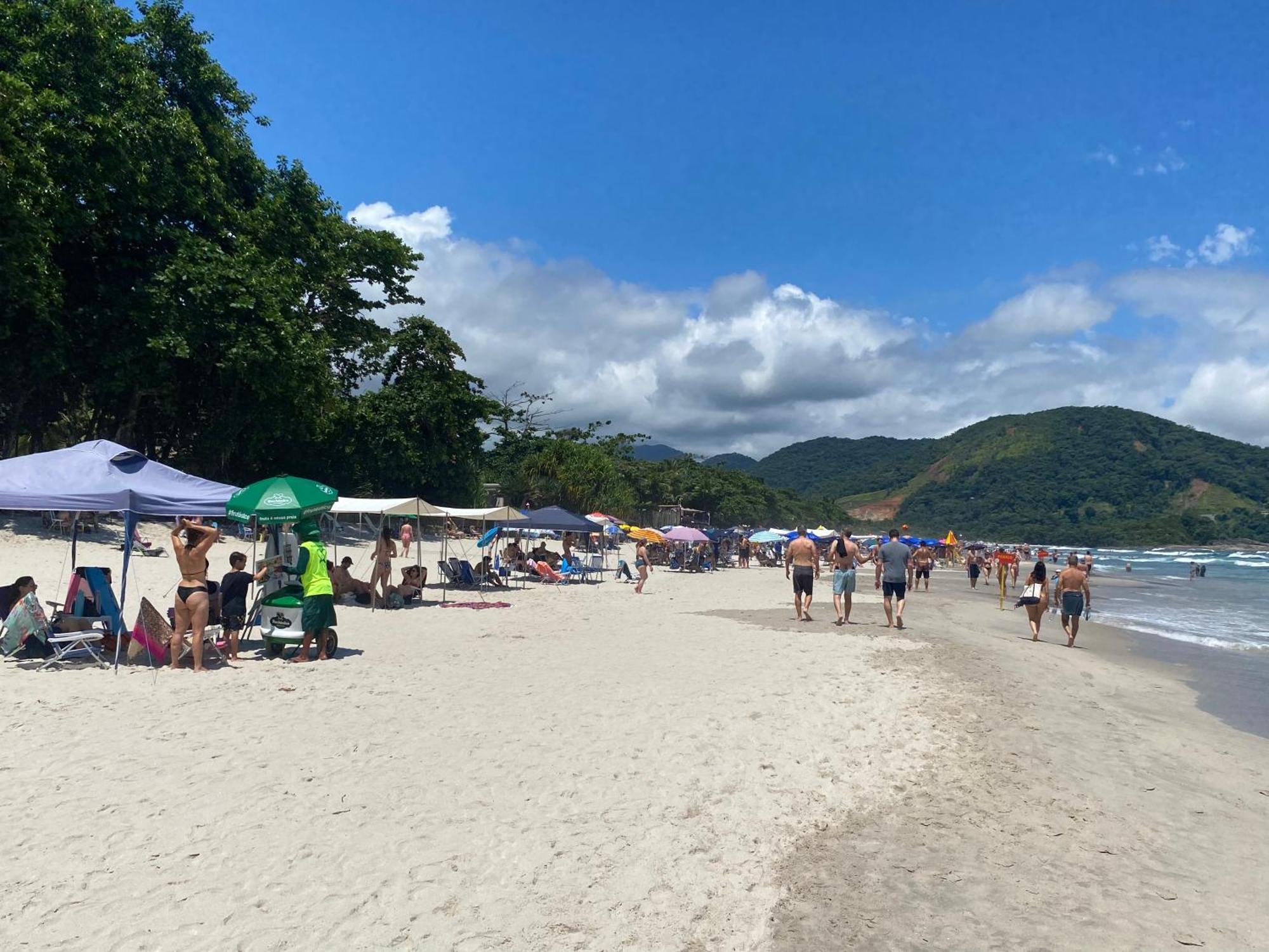 Flat Vila Morena A Pousada Da Sua Familia Camburi  Eksteriør billede